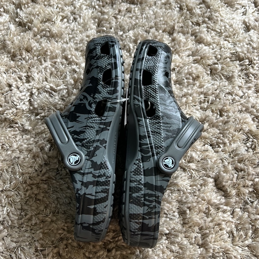 Crocs Women’s Baya Printed Clogs - New - Picture 4 of 6